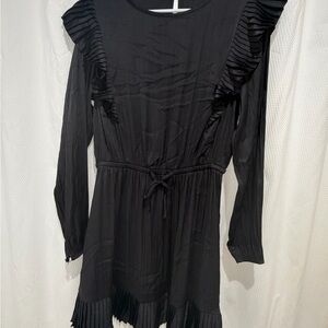 Simply Vera Vera Wang Black Pleated Dress